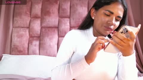 Snapshot of miasandoval_22 chatting on 02-01-25, 08:05 miasaandovaal 22 online show from 02-01-25, 08:05