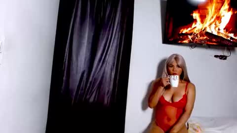 miasexy_latin online show from 04-09-26, 09:58