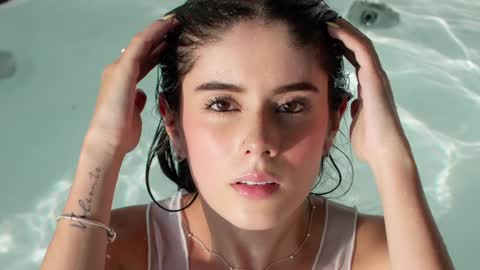 Snapshot of miasilverr chatting on 02-03-25, 10:21 Mia online show from 02-03-25, 10:21