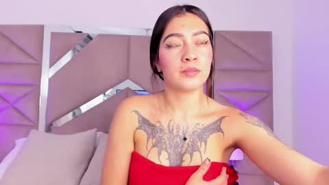 Snapshot of miasr_ chatting on 11-11-25, 03:23 miasr_ online show from 11-11-25, 03:23