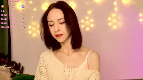 Mia online show from 12-15-25, 07:56