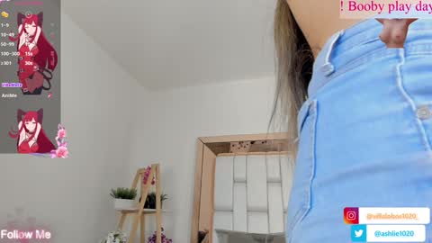 Mia Villalobos online show from 01-15-25, 03:50