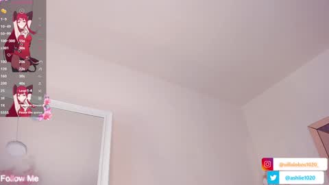 Mia Villalobos online show from 01-27-25, 04:11