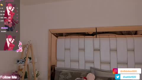 Mia Villalobos online show from 02-22-25, 09:48