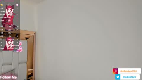 Mia Villalobos online show from 02-25-25, 04:31