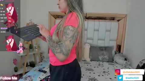 Mia Villalobos online show from 03-03-25, 09:33