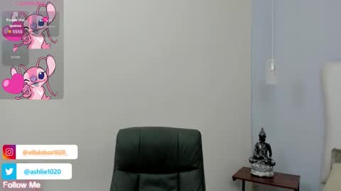 Mia Villalobos online show from 10-17-25, 12:08