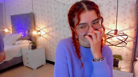 Mia winx  online show from 01-30-25, 04:37