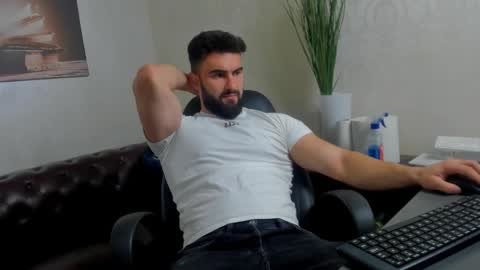 MicahLane online show from 11-01-25, 05:42