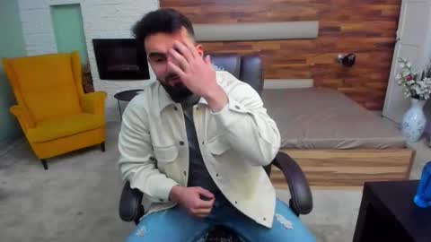 MicahLane online show from 12-22-25, 05:26