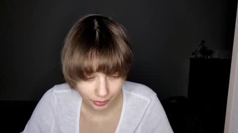 Luna online show from 12-01-25, 05:18