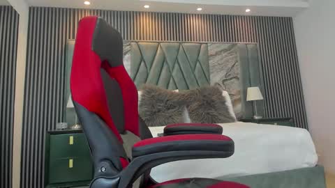 Michael online show from 09-20-25, 12:28