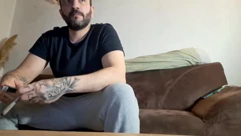 Snapshot of michael666c chatting on 03-11-25, 08:31 michael666c online show from 03-11-25, 08:31