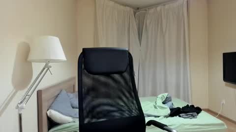 Snapshot of michael_birkin chatting on 12-29-24, 03:33 Michael Birkin online show from 12-29-24, 03:33