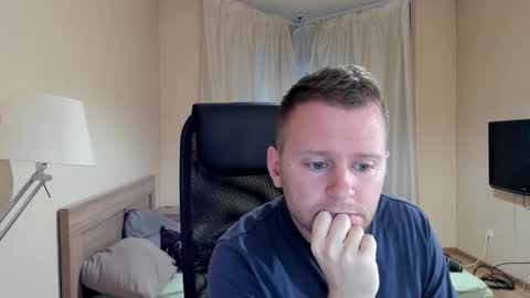 Snapshot of michael_birkin chatting on 09-14-25, 04:06 Michael Birkin online show from 09-14-25, 04:06