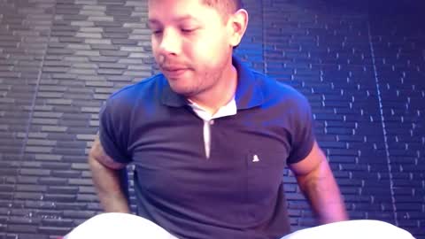 Snapshot of michael_daviss1 chatting on 02-22-25, 01:57 Michael Daviss online show from 02-22-25, 01:57