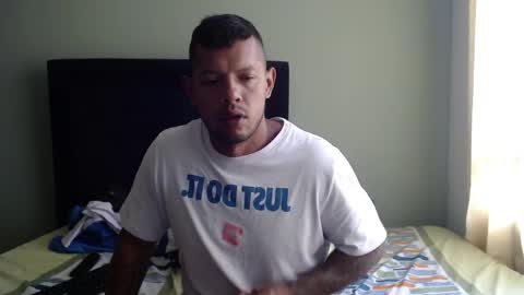 Michael Daviss online show from 04-10-26, 05:28