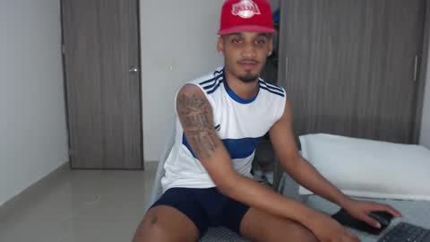 Snapshot of michael_jordanx chatting on 12-25-24, 04:54 Angel online show from 12-25-24, 04:54