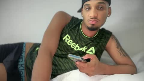 Snapshot of michael_jordanx chatting on 01-25-25, 12:17 Angel online show from 01-25-25, 12:17