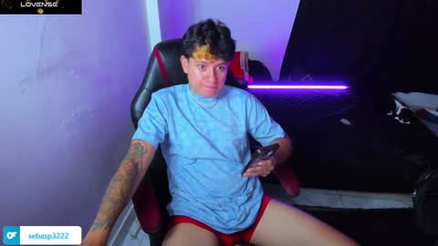 michael independent model  online show from 10-09-25, 01:36