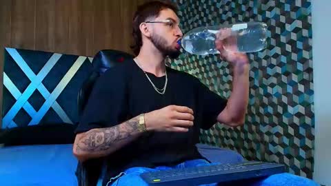 Michael Stevens online show from 10-15-25, 07:03