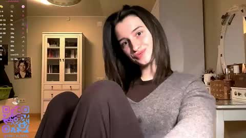 Emily online show from 01-08-26, 02:41