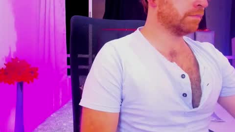 Michael  Contenido explcito online show from 02-08-25, 03:41