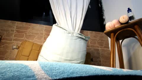 Michael online show from 02-12-25, 05:47