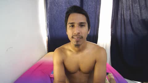 Snapshot of michaelhotbbc chatting on 12-04-25, 01:09 Michael online show from 12-04-25, 01:09