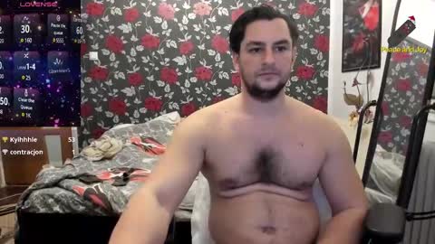 Snapshot of michaelragnar90 chatting on 01-08-25, 03:50 michaelragnar90 online show from 01-08-25, 03:50