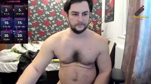 Snapshot of michaelragnar90 chatting on 01-29-25, 10:05 michaelragnar90 online show from 01-29-25, 10:05