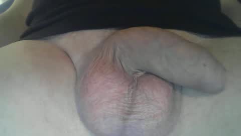 Snapshot of michaels_cock chatting on 03-08-25, 12:22 Michael online show from 03-08-25, 12:22