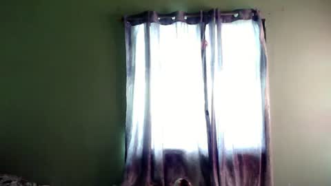 Snapshot of michaeltagocon chatting on 01-03-25, 03:27 My name is Kel 18. 53 short and petite... online show from 01-03-25, 03:27