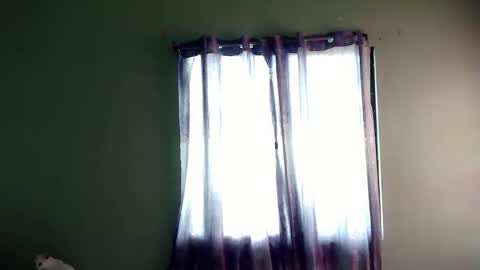 Snapshot of michaeltagocon chatting on 03-01-25, 08:34 My name is Kel 18. 53 short and petite... online show from 03-01-25, 08:34