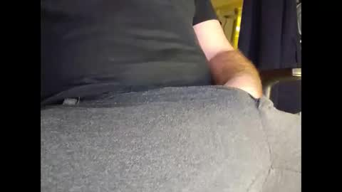 Michel online show from 11-25-25, 02:33