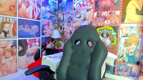 michel_lopez18 online show from 12-22-24, 05:32