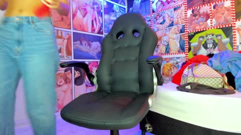 michel_lopez18 online show from 12-24-24, 11:06