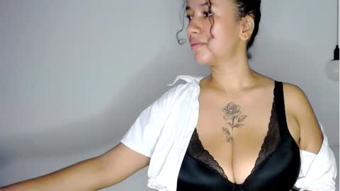 michel_rous_la_mas_caliente online show from 10-08-25, 01:53