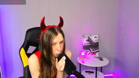 michele_mack online show from 02-05-25, 03:02