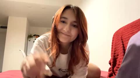 Mary online show from 12-19-25, 04:41