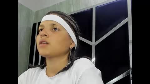 michell_rs online show from 01-31-25, 01:43