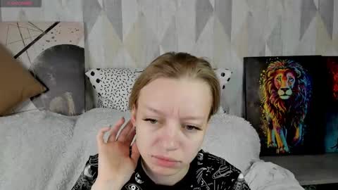 michelle_blond online show from 10-08-25, 09:18