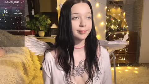 Michelle online show from 03-04-25, 10:49