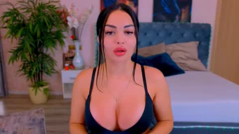 michellereys online show from 10-07-25, 07:11