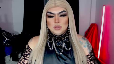 Michelle online show from 12-05-25, 06:59