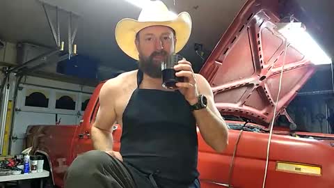 Snapshot of michelob95 chatting on 02-22-25, 10:07 michelob95 online show from 02-22-25, 10:07