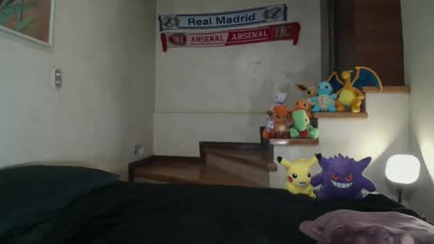 Snapshot of michimichxoxo chatting on 03-09-25, 06:17 Michelle G online show from 03-09-25, 06:17