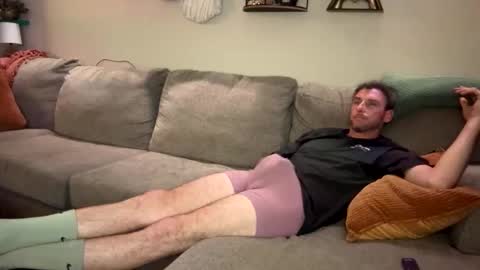 Snapshot of michmaltime chatting on 03-03-26, 12:33 michmaltime online show from 03-03-26, 12:33