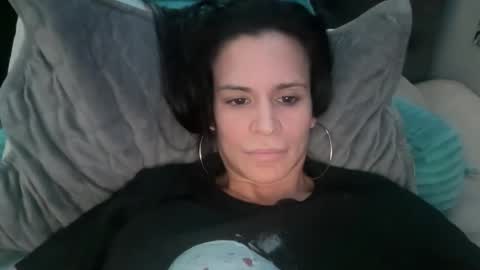 Snapshot of micielo87 chatting on 02-27-25, 07:26 Skye online show from 02-27-25, 07:26