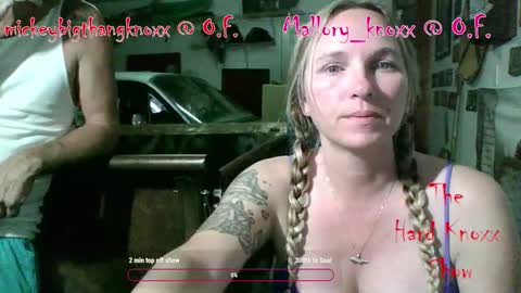 Snapshot of mickey85knoxx chatting on 10-22-25, 01:50 mickey85knoxx online show from 10-22-25, 01:50
